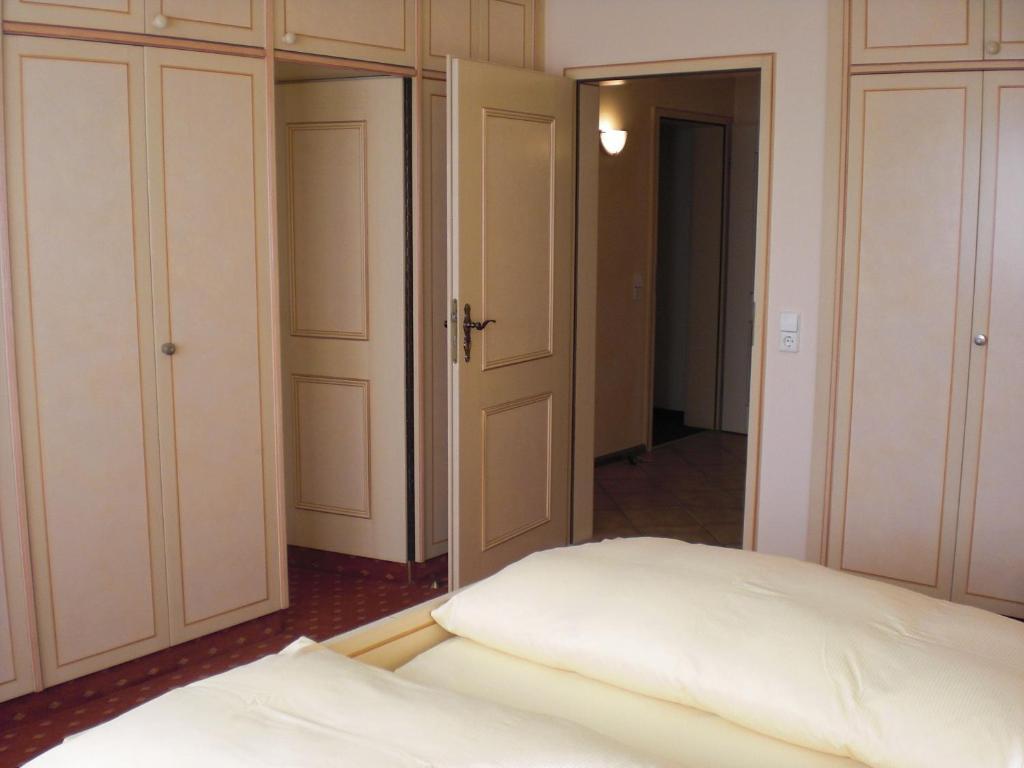 Hotel-Restaurant Schieble Kenzingen Pokoj fotografie