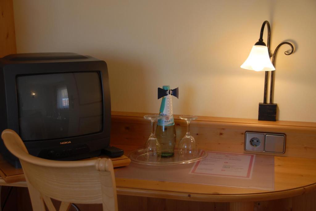 Hotel-Restaurant Schieble Kenzingen Pokoj fotografie